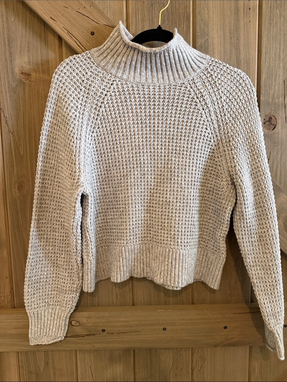 American Eagle Outfitters Cream Waffle Mock Neck Sweater Women’s Size S